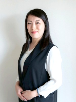 長谷川明代